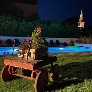 La Maison Porte Bonheur Guest house